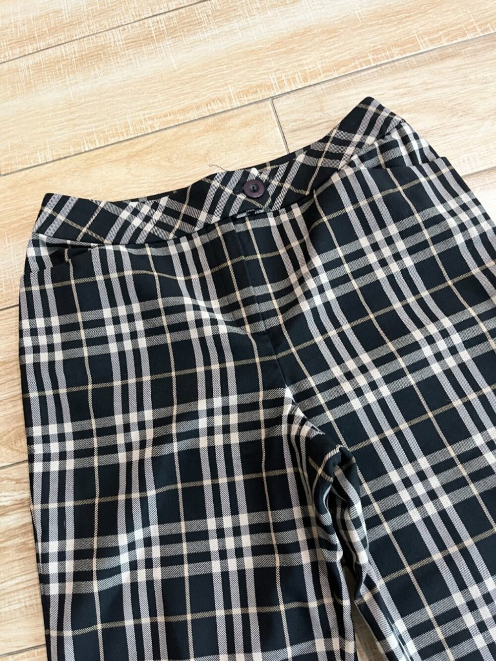 Womens Bundle of 2 Stripe/Checkered Dress Pants - 4 - Picture 3 of 12